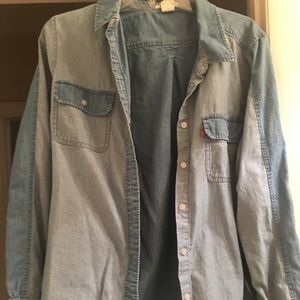 Levi's Button down top